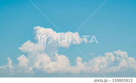 夏の青い空と白い雲　a-4 フィルム調 130003913