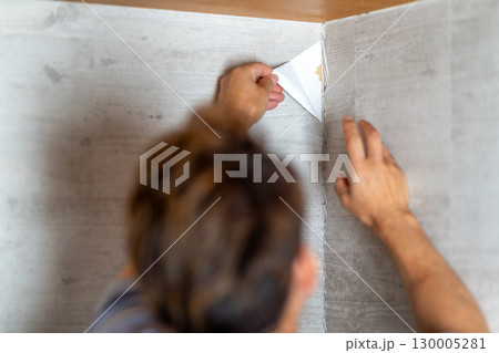 壁紙　クロス張り　内装工事　クロス剥がし　リフォーム　リノベーション　張り替え 130005281