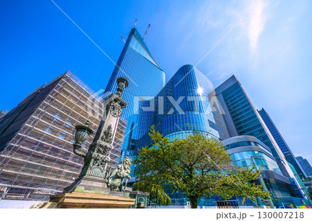 日本の東京都市景観8月21日。日本橋や日本橋一丁目の再開発事業などを望む。新時代に… 130007218