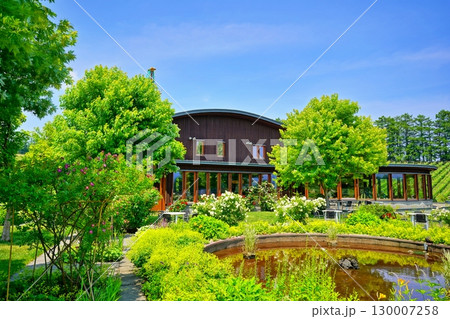 オチカビ ワイナリーの風景　（北海道余市町） 130007258