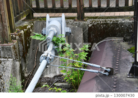 紅の吊り橋_06 130007430