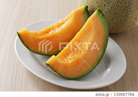 新鮮で美味しいメロン 130007766
