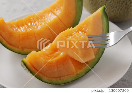 新鮮で美味しいメロン 新鮮で美味しいメロン 130007809
