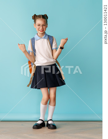 girl is ready to back to school girl is ready to back to school 130011421