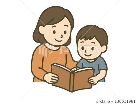 読み聞かせをする母親と本を読む子供 130011961
