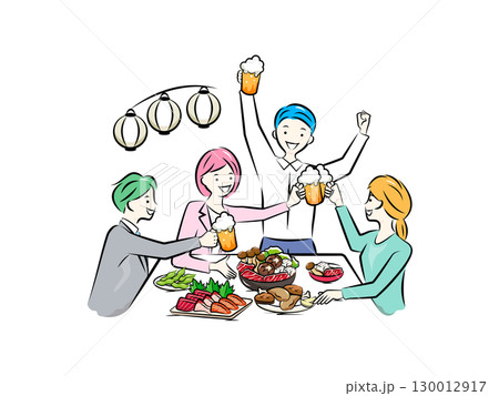 会社の同僚達と飲み会で盛り上がるビジネスパーソン｜ビジネスシーン 130012917