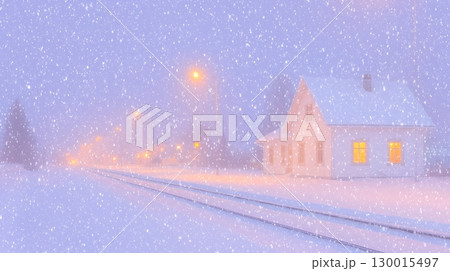 雪に包まれた田舎の駅　夜の静寂と街灯の光 130015497