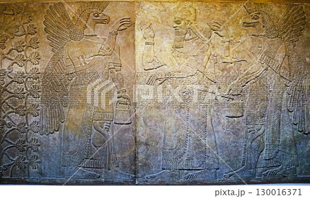 大英博物館、古代アッシリアの遺跡 130016371