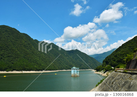 深山湖_07 130016868