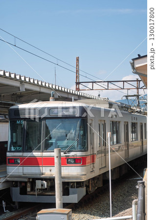長野電鉄3000系　湯田中駅　長野県山ノ内町 130017800