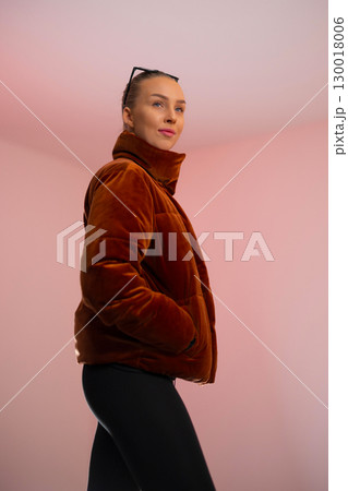 Confident woman in elegant jacket 130018006