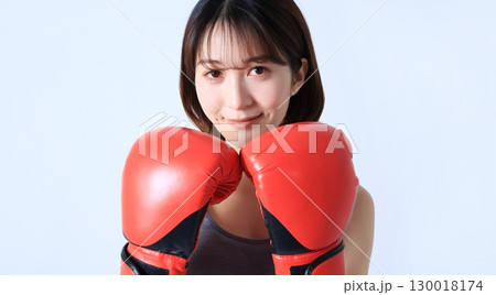 女性ボクサーのイメージ 女性ボクサーのイメージ 130018174