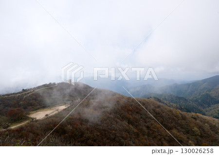 御在所岳望湖台からの南西側風景7_2024年11月 130026258