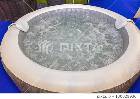 Hot Hydromassage Inflatable Tub Hot Hydromassage Inflatable Tub 130029936
