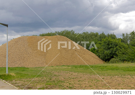 Aggregate Gravel Heap 130029971