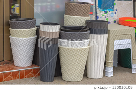 New Plastic Flower Pots 130030109