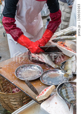 Cleaning Fish Market Cleaning Fish Market 130030163