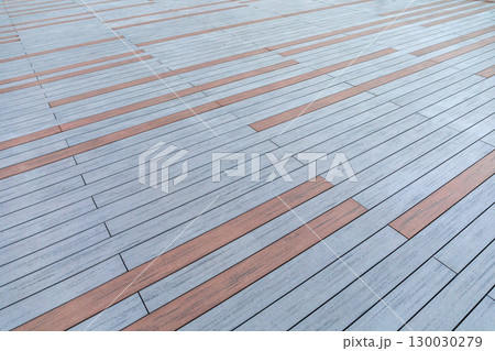 Diagonal Decking 130030279