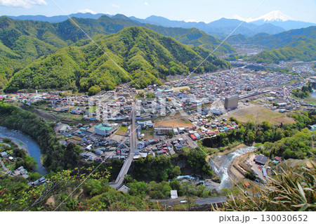 甲斐国「岩殿山城」の眺望　山梨県大月市　 130030652