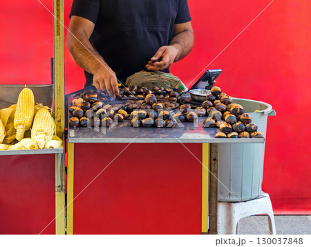Roasted chestnuts Istanbul street Roasted chestnuts Istanbul street 130037848