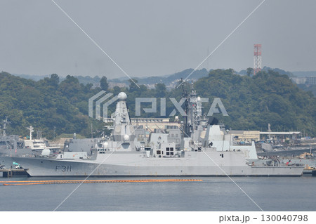 ノルウェー海軍フリゲート艦ロアール・アムンセン ノルウェー海軍フリゲート艦ロアール・アムンセン 130040798