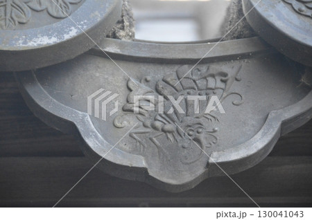 「鳳蝶」役瓦(姫路城兵庫県姫路市) 「鳳蝶」役瓦(姫路城兵庫県姫路市) 130041043