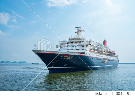 豪華客船『にっぽん丸』 130042190