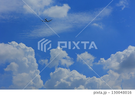 青い空と白い雲 130048016