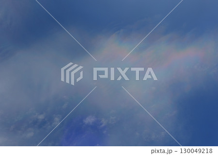 虹色の雲 130049218