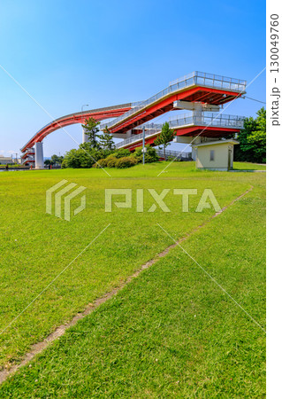 千葉県　木更津市　鳥居崎海浜公園にある中の島大橋 130049760
