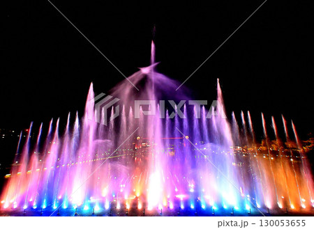 富岩運河環水公園　サマーファウンテン　噴水ショー 130053655