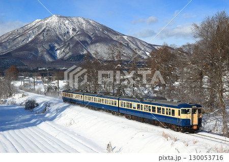 しなの鉄道115系電車：横須賀色 130053716