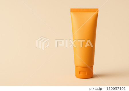 Orange sunscreen tube with realistic texture on...のイラスト素材 [130057101 ...