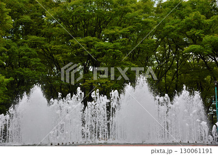 《愛知県》名古屋市千種区　吹上公園の噴水 130061191
