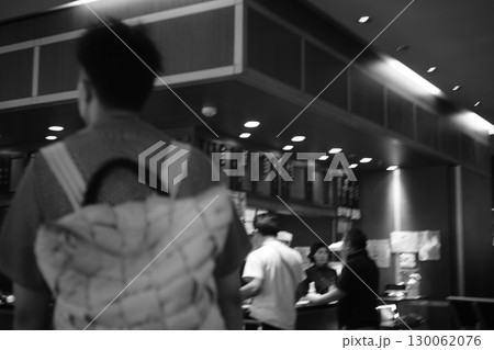 モノクロ世界 モノクロ世界 130062076