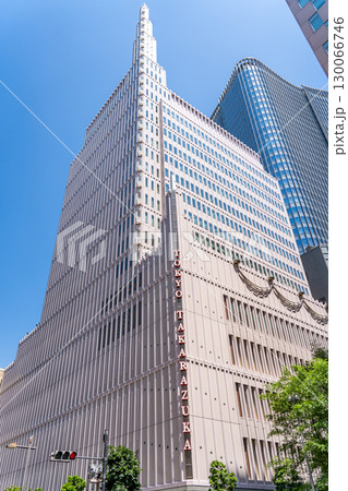 東京宝塚劇場（東京宝塚ビル）別名：宝塚会館（宝塚歌劇団の東京拠点）日比谷スカラ座 130066746