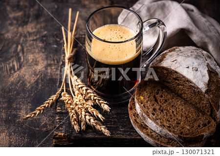 Glass of fresh bread kvass drink Glass of fresh bread kvass drink 130071321