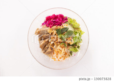 豚肉と青パパイヤのベトナム風冷麺 130073828