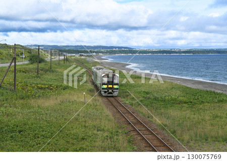 始発列車 130075769