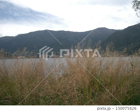山の見える風景 130075826
