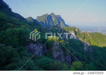 妙義山の天狗の評定からの白雲山 妙義山の天狗の評定からの白雲山 130075859