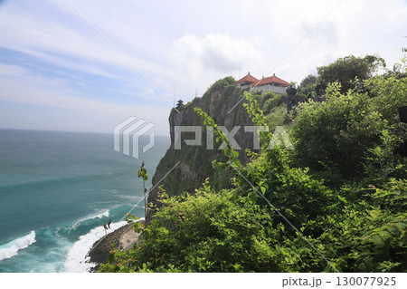 バリ島 ウルワツ寺院 バリ島 ウルワツ寺院 130077925