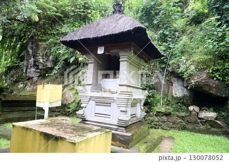 インドネシア　バリ島　ウブド　ゴアガジャ遺跡 130078052