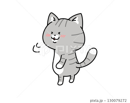 笑顔で振り返り立ち止まる猫ちゃん 笑顔で振り返り立ち止まる猫ちゃん 130079272