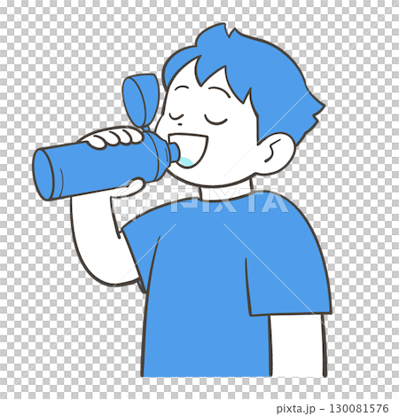 水筒で水を飲む男の子 130081576