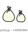 ゴミ袋　手描き　シンプル　イラスト　素材 130082860