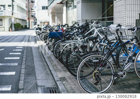 自転車 駐輪場 整列 自転車 駐輪場 整列 130082918