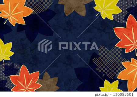 秋の紅葉の和風背景イメージ、和柄背景 130083501