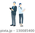 書類またはPCを持つスーツのビジネスパーソンー男女ー全身ークリップボードーベクターイラスト素材 130085400