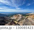 上ホロカメットク山山頂から望む上富良野・美瑛・旭川方面の絶景（北海道大雪山系・十勝岳連峰） 130085423